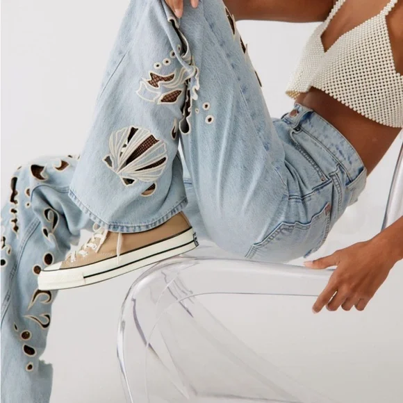 BDG‎ High Waisted Flare Jeans Cutout Seascape Urban Outfitters Exclusive - Picture 8 of 9